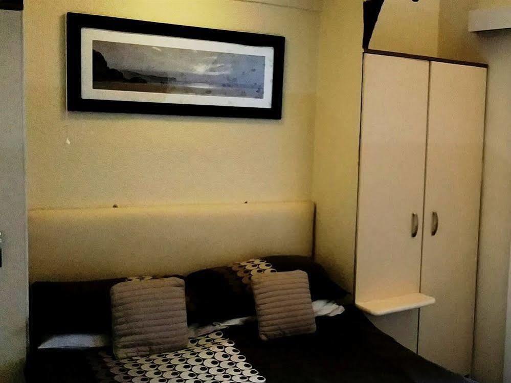 Hotel Derwent House à Scarborough Extérieur photo